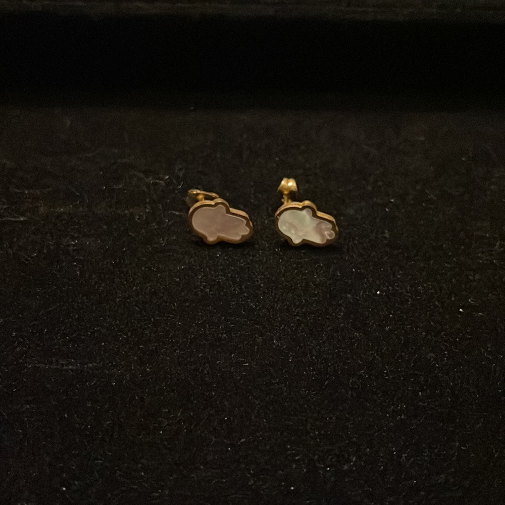 PERUVIAN Hamsa earrings with mother of Pearl 🌟 - Picture 3 of 5